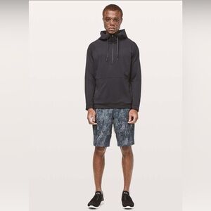 Lululemon T.H.E. Short *Linerless 9" Updated
Size: L
Bleached Herringbone Multi